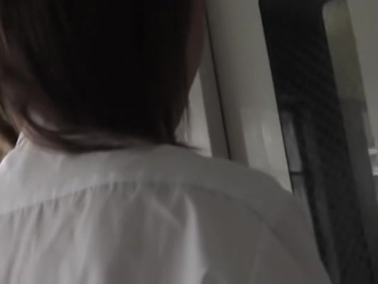 Dude and a girl alone in elevator resulted in boob sharking
