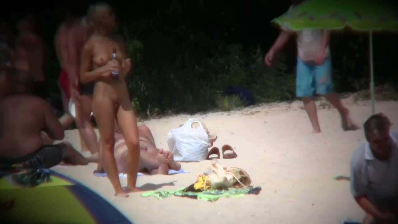 Beach movie of some amazing hot babes in swimsuits