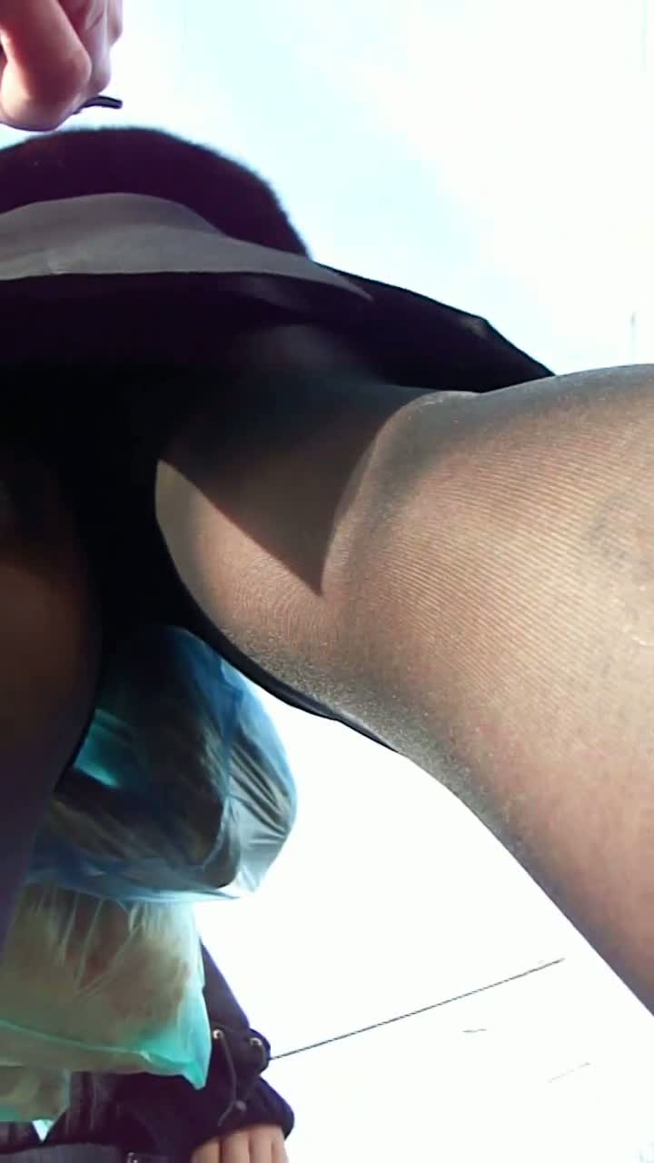 Lady in a hobble-skirt appears in the upskirt scene