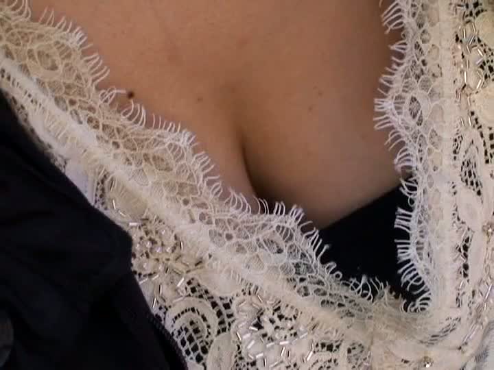 Hot downblouse film that I made on the street