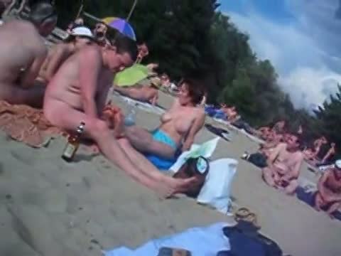 Beach voyeur hidden cam with hot nudist girls