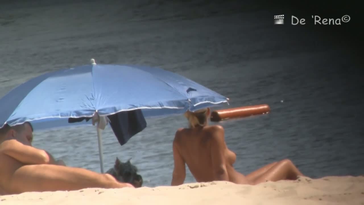 Beach voyeur spy cam catches hot footage of sexy naked girls.