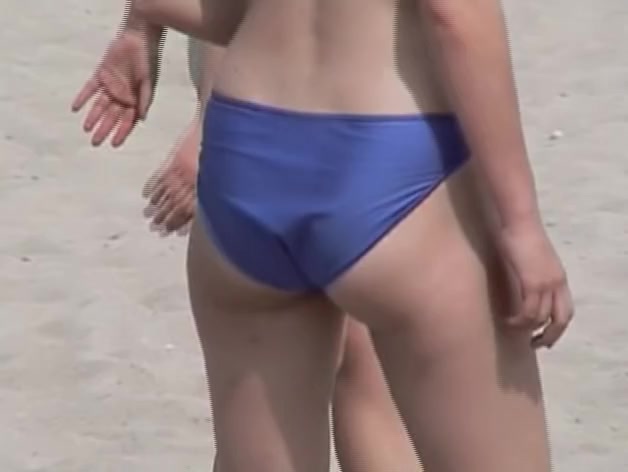 Candid beach video scenes of girl in blue bikini panty 08zk