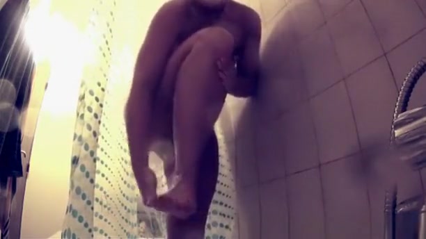 Recording Girlfriend in Shower