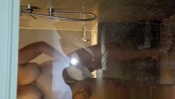 Chubby wife filmed showering