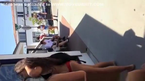 Sexy ass girls in bikini
