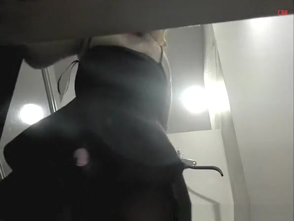 Nice ass teen caught in change room