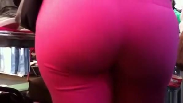 Sexy latina Teen in tight pink pants