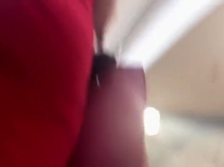 Upskirt of an attention whore