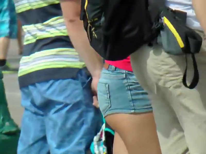Those shorts look like they are drawn