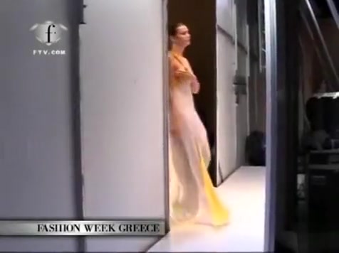 Sexiest fashion models expose their slippery boobies