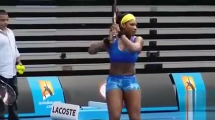 Serena Williams warms up in skintight spandex