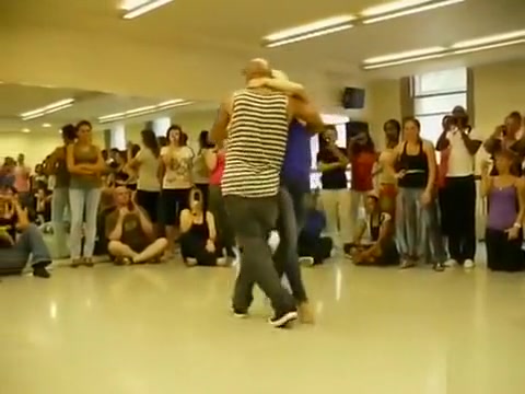 Modern dance demonstration for the class