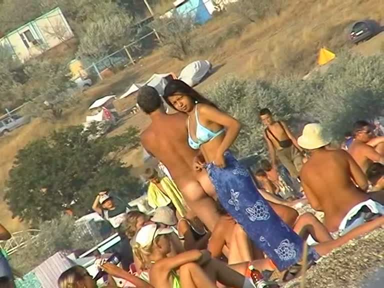 Real amateur beach nudist voyeur vid