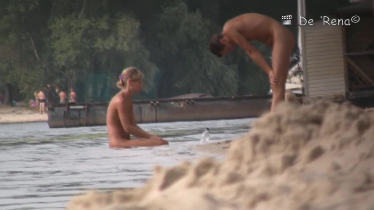 Public beach nudists get voyeured by the kinky hunter