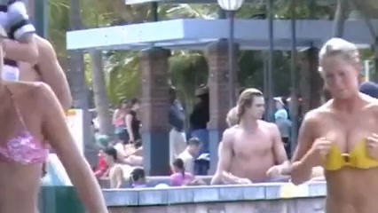 Bouncing Boobs in Public The Ultimate Compilation (Non-Nude)