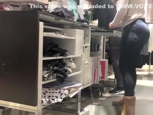 Thick thighs store worker wearing tight jeans